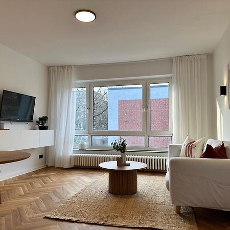 Exklusives City Apartment - Balkon - 24H Check-In Kiel Dış mekan fotoğraf