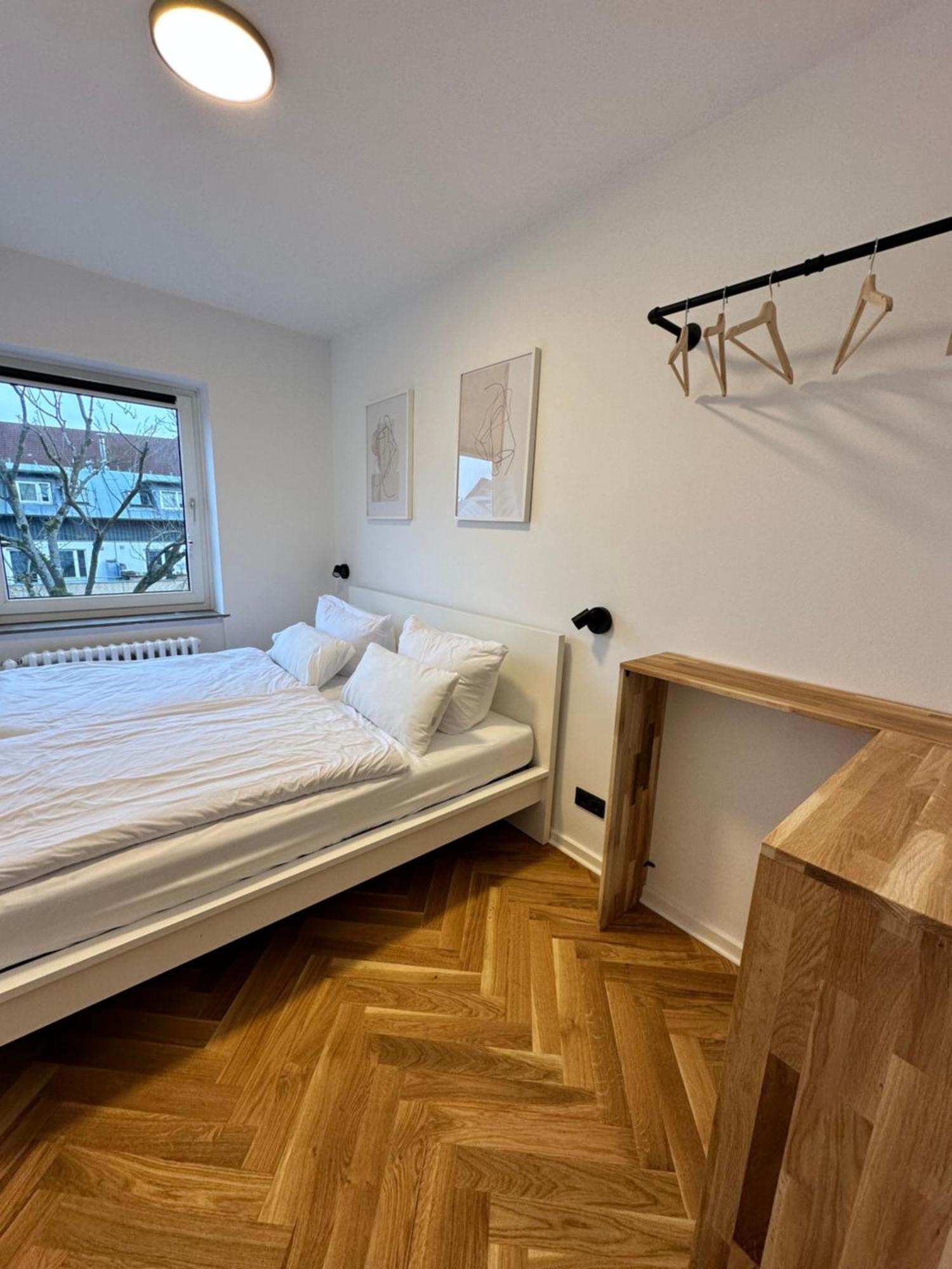 Exklusives City Apartment - Balkon - 24H Check-In Kiel Dış mekan fotoğraf